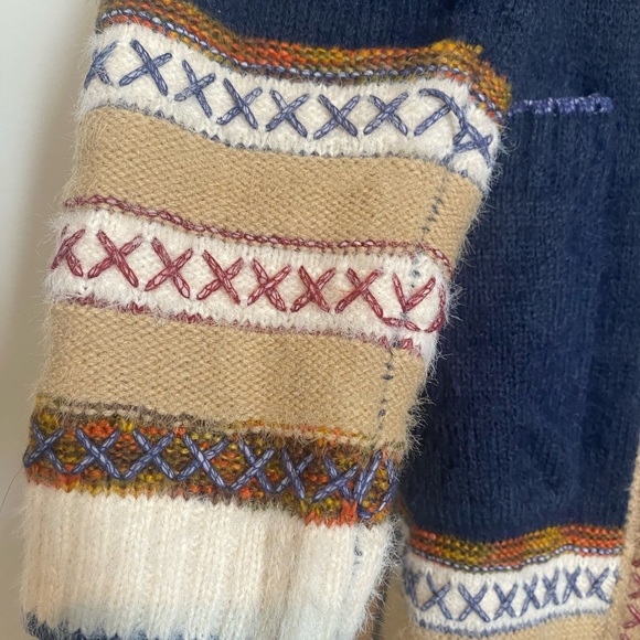 Janice Apparel Knit Cardigan - Picture 4 of 6